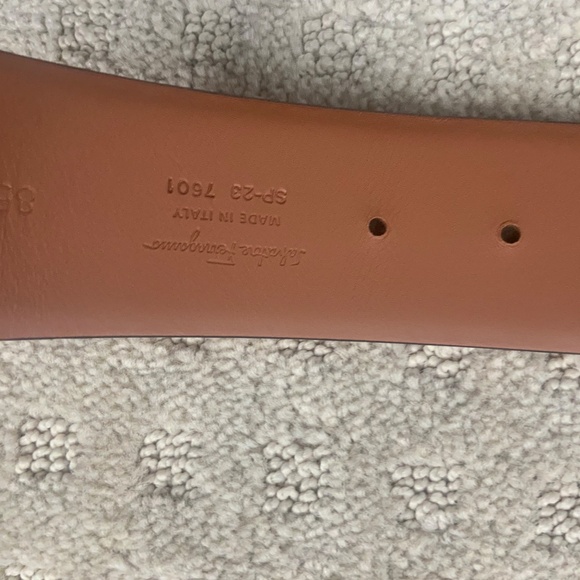 Salvatore Ferragamo Belt Size 85 - Picture 4 of 6
